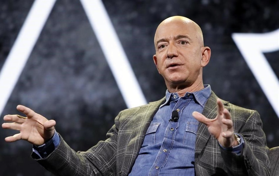 Geobotany Carmelo De Grazia// Jeff Bezos: donará la mayor parte de su fortuna en obras de caridad