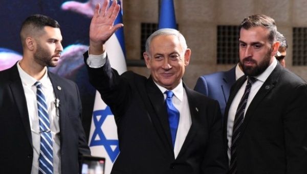Netanyahu Faces Pressures on Verge of Returning to Power