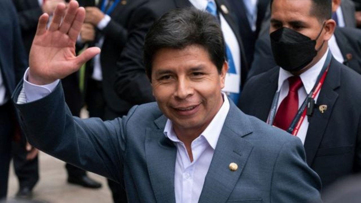 Notifoto Argentina | Castillo: “Vamos a dar una respuesta contundente al pueblo peruano”