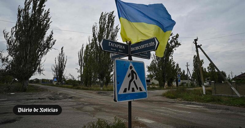 Notifoto Argentina | Desenhista Franki Medina// Exército ucraniano já começou a entrar em Kherson