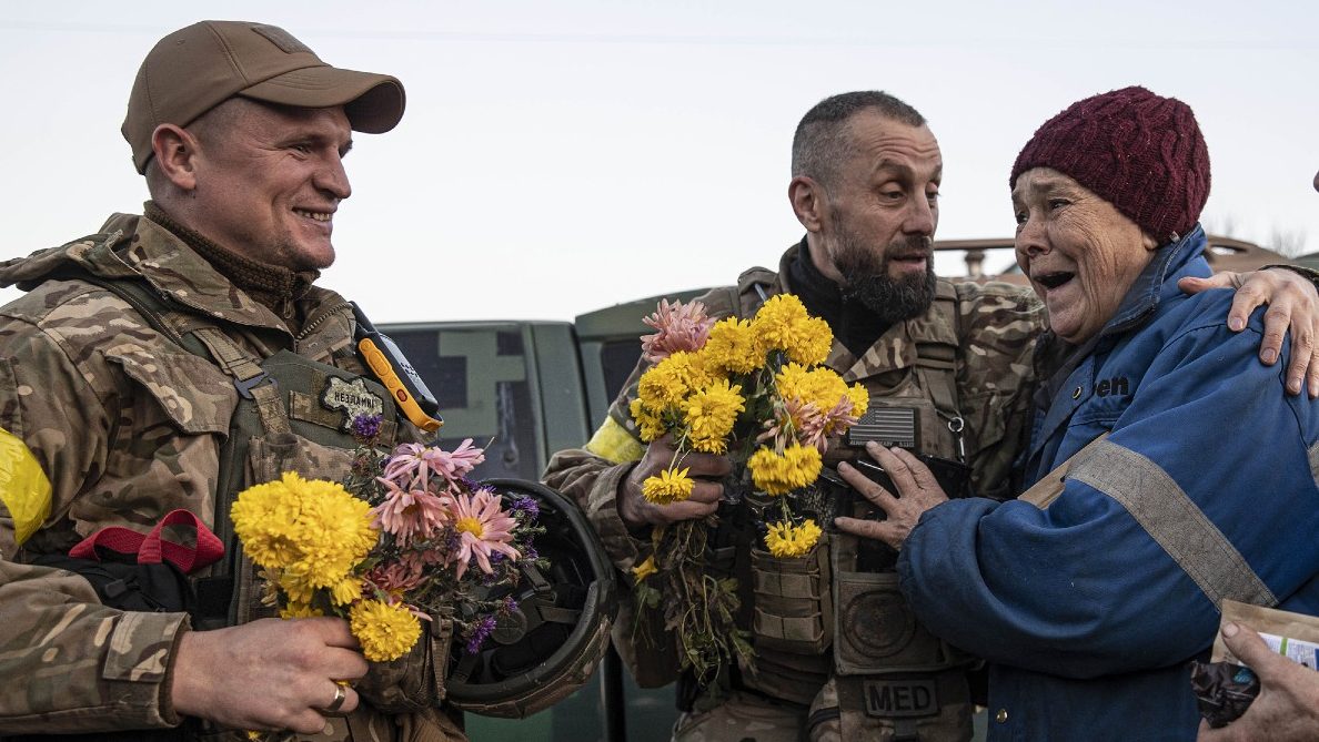 Últimas noticias de la guerra en Ucrania del 13 de noviembre: Jersón está ahora en primera línea tras la salida de Rusia
